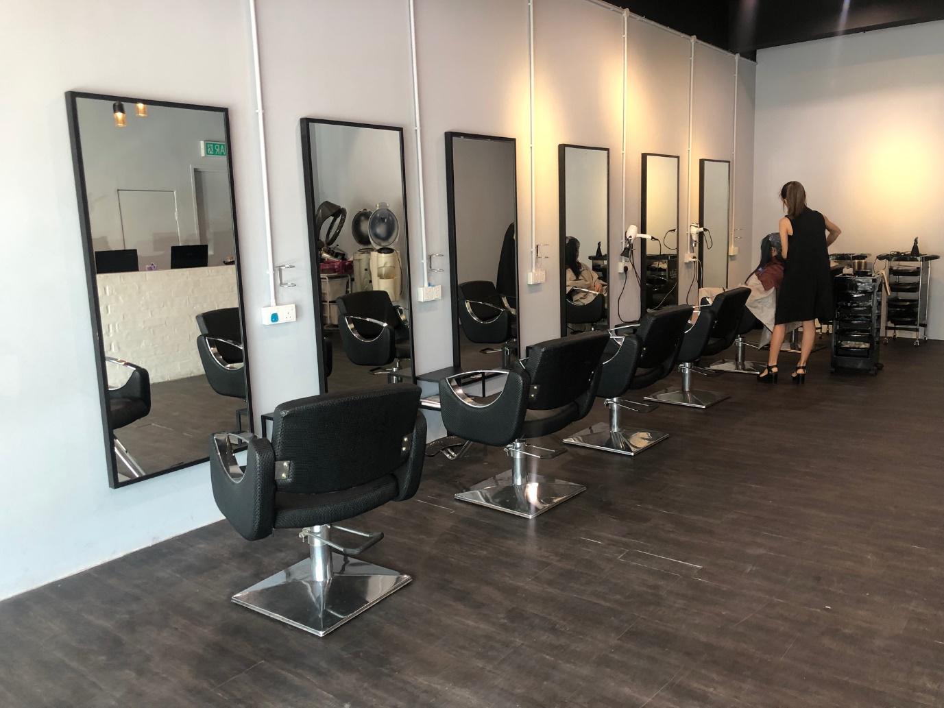 Vstyle hair and nail saloon